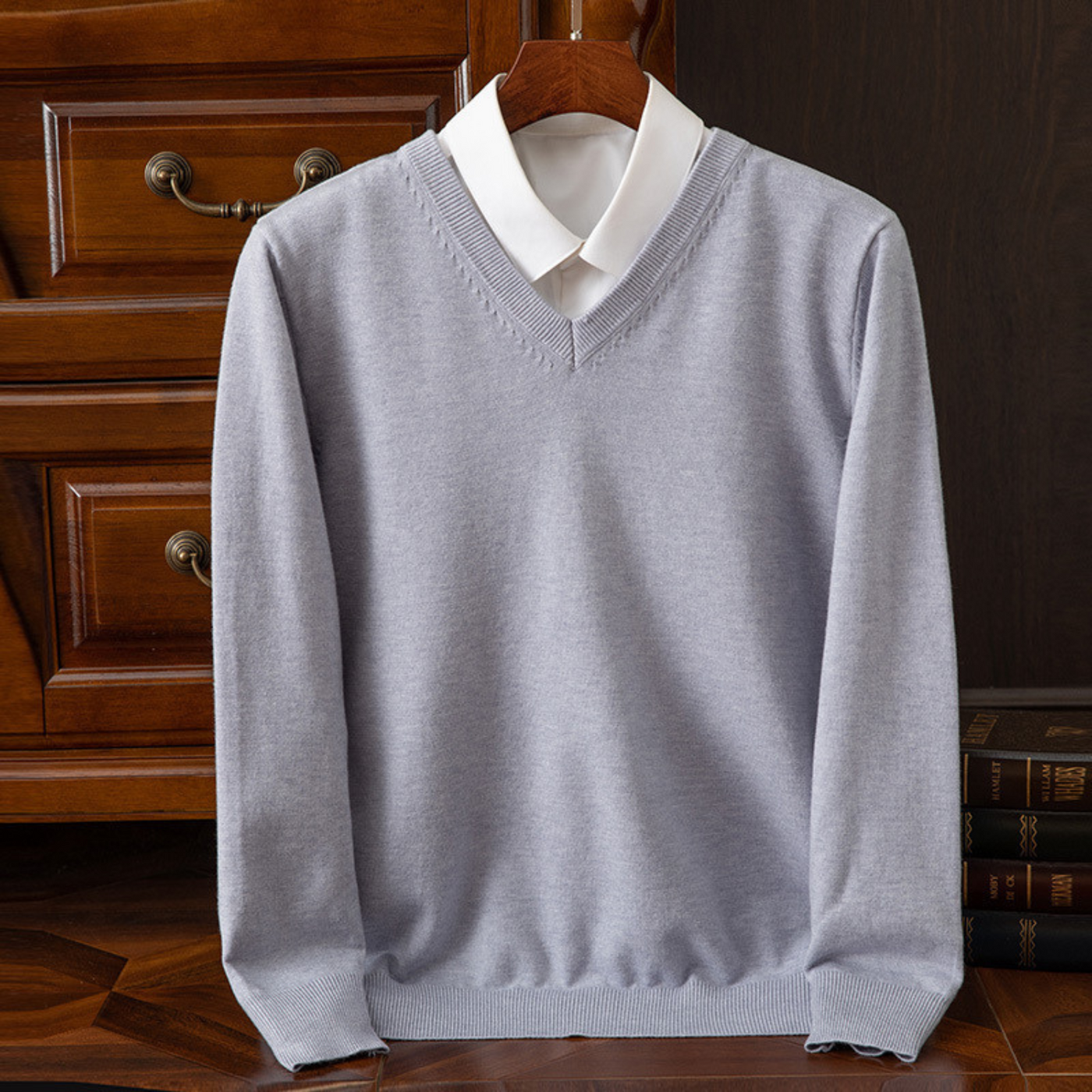 Maglione Chic con Scollatura a V