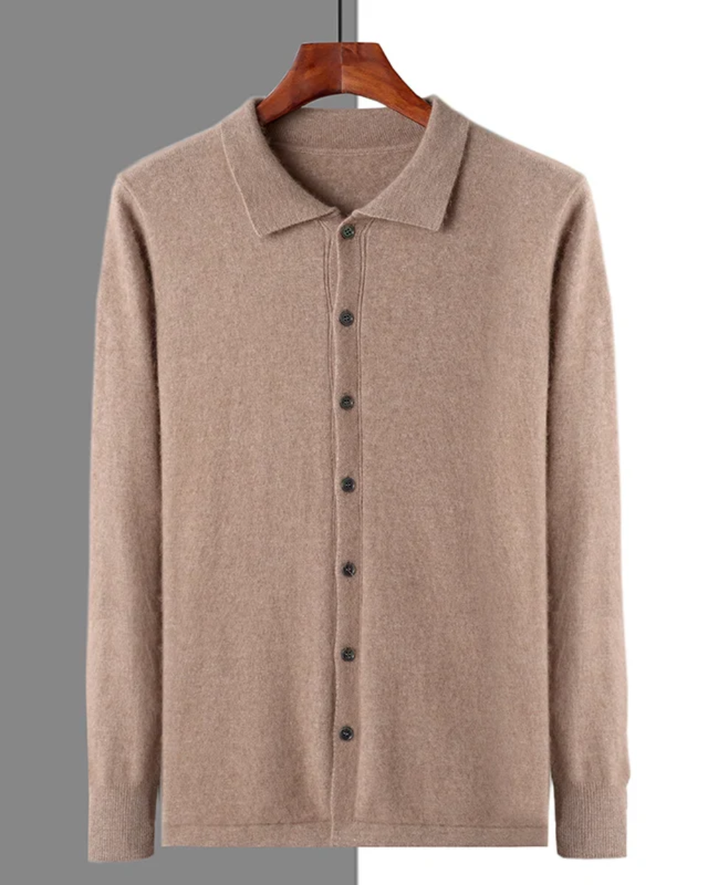 Cardigan con Bottoni in Cashmere Planeta