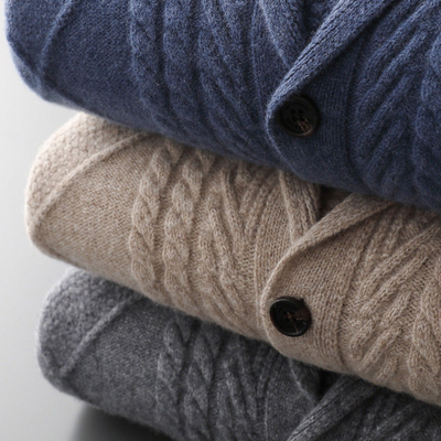 Cardigan in Lana Merino Savoca